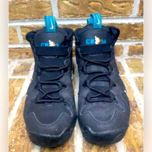 Nike Air Woman’s Ankle High Sneakers - Picture 1 of 6
